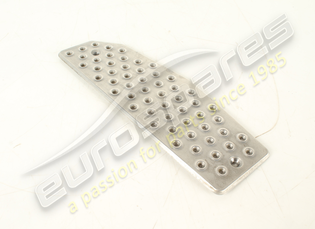 used ferrari lh foot-rest -optional- -all. part number 82388200 (1)