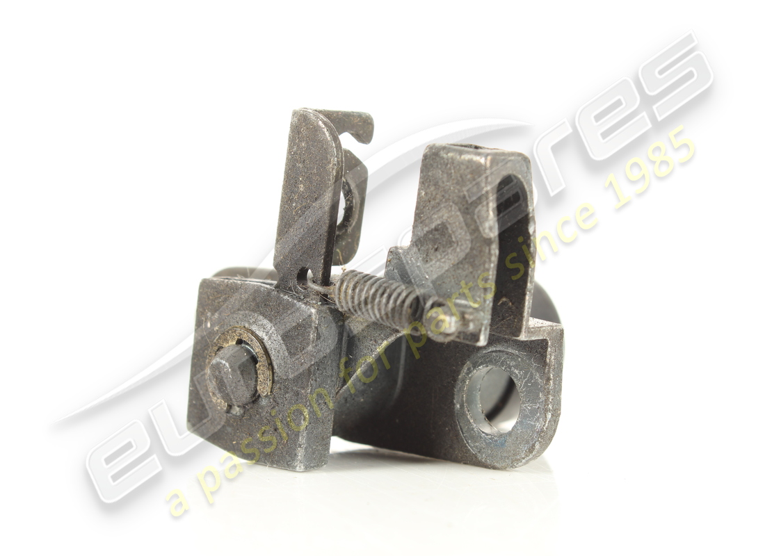 used maserati lock seat ( 82484270 ). part number 374705340 (3)