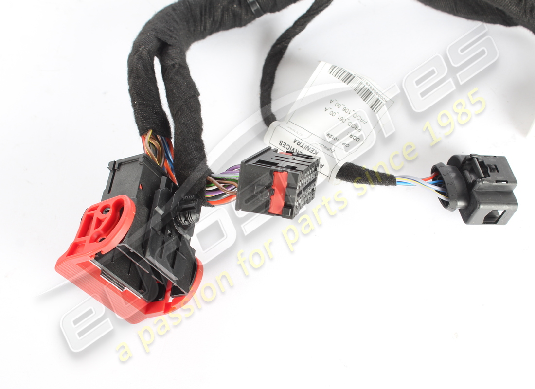 used maserati amplifier cable. part number 670160039 (2)