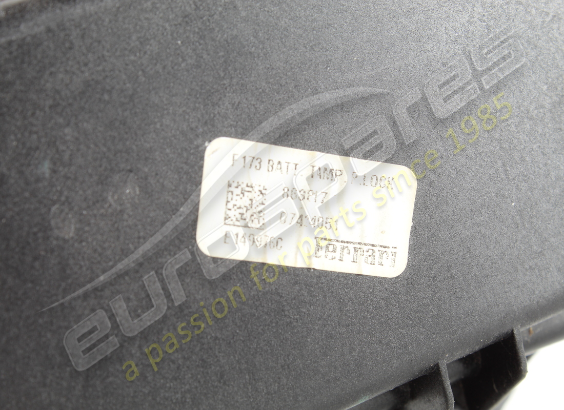 USED FERRARI BATTERIA TAMPONE P LOCK NEW. PART NUMBER 863817 (5) used ferrari batteria tampone p lock new. part number 863817 (5)