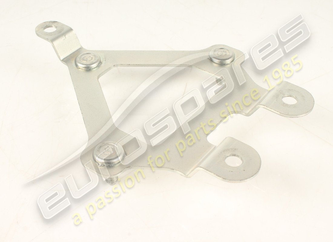 USED FERRARI STAFFA SOSTEGNO SENSORE IMBA. PART NUMBER 778939 (3) used ferrari staffa sostegno sensore imba. part number 778939 (3)