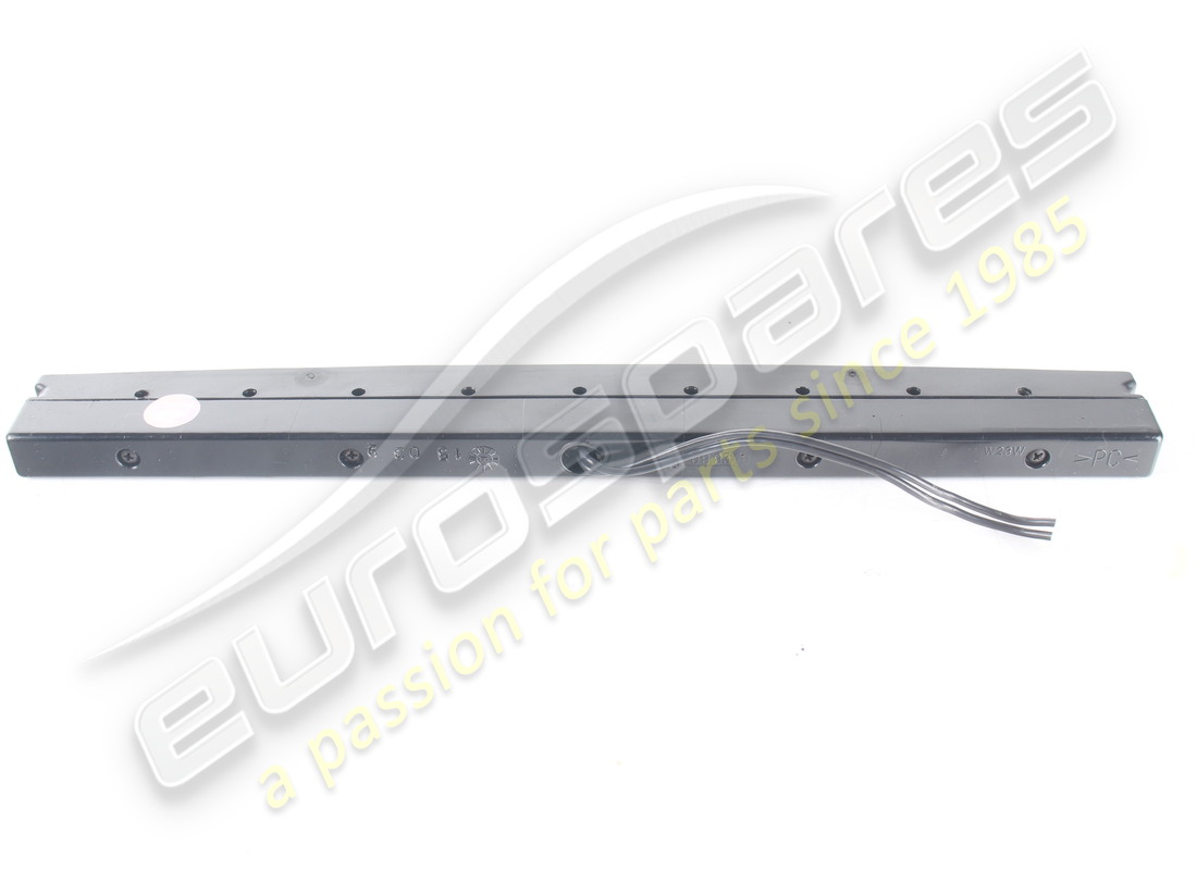 USED MASERATI HI LEVEL BRAKE LAMP. PART NUMBER 191832 (2) used maserati hi level brake lamp. part number 191832 (2)