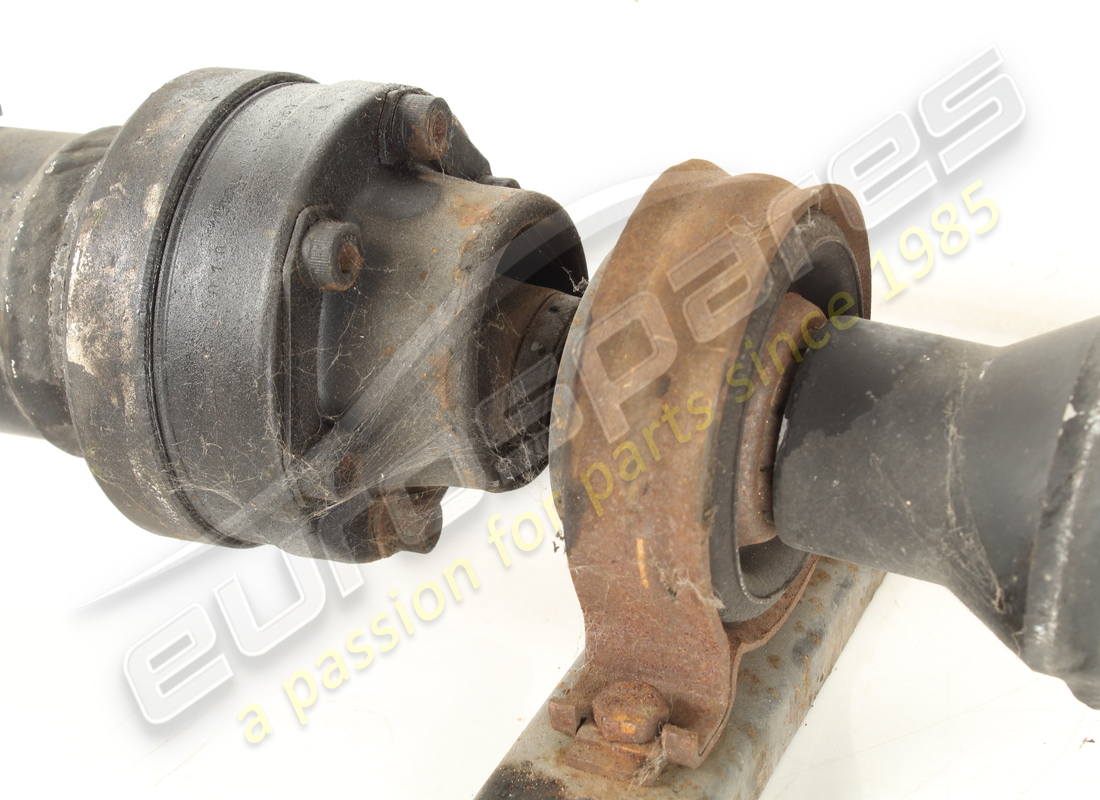 USED MASERATI TRANSMISSION SHAFT. PART NUMBER 386000107 (3) used maserati transmission shaft. part number 386000107 (3)