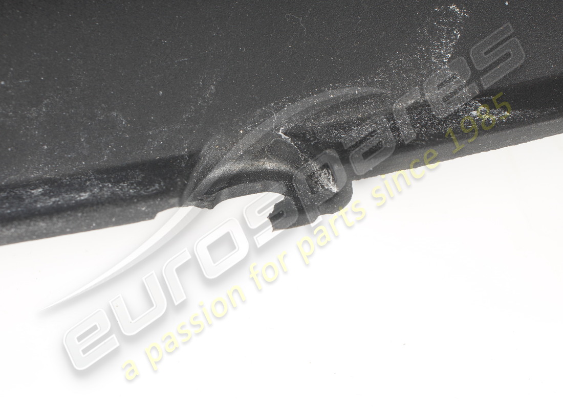 damaged ferrari complete rh underwindscreen tr. part number 741291 (3)