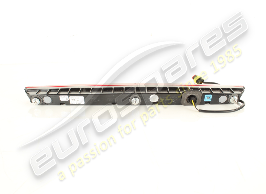 used ferrari third stop light. part number 879066 (3)
