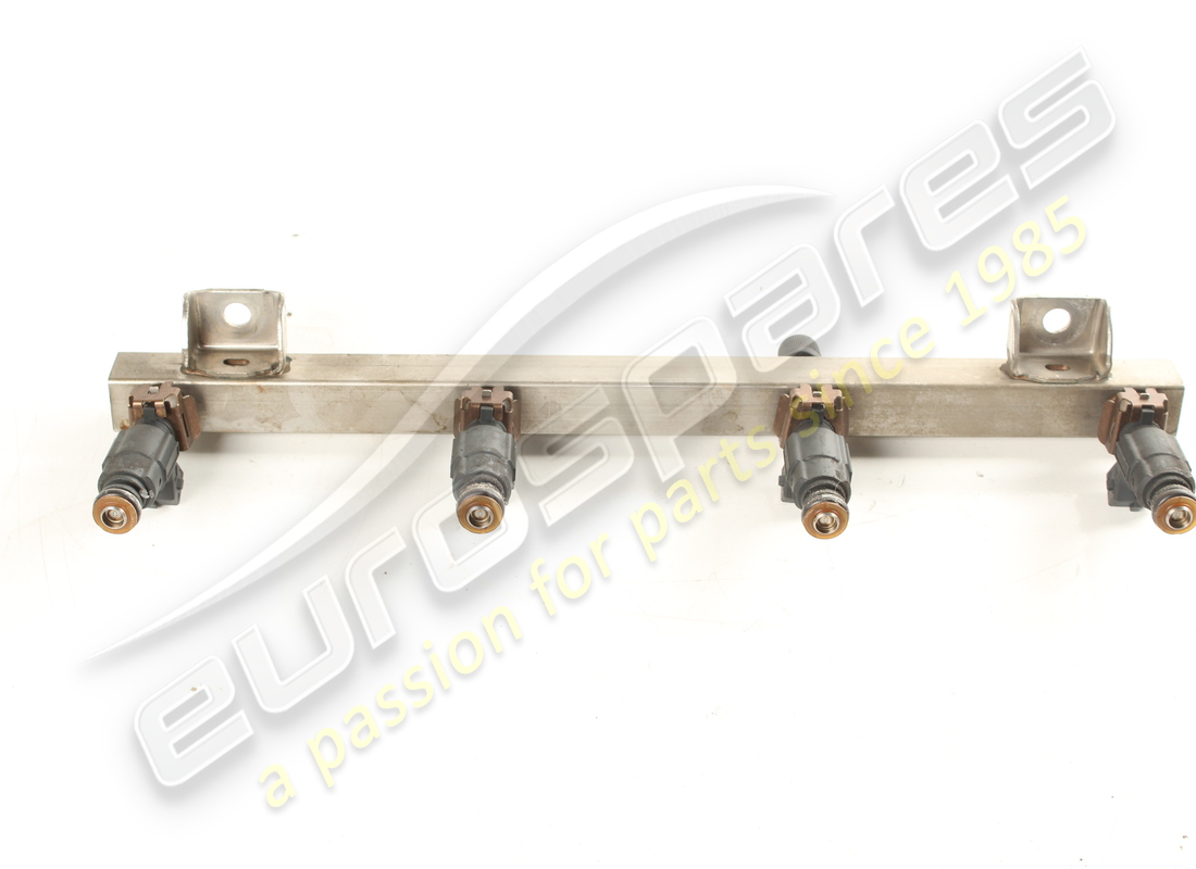 used maserati fuel pipe with injectors. part number 212697 (2)