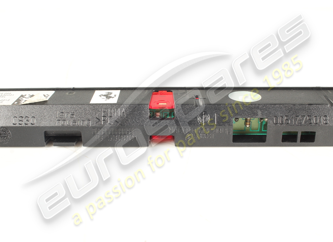 used ferrari third stop light. part number 278048 (5)