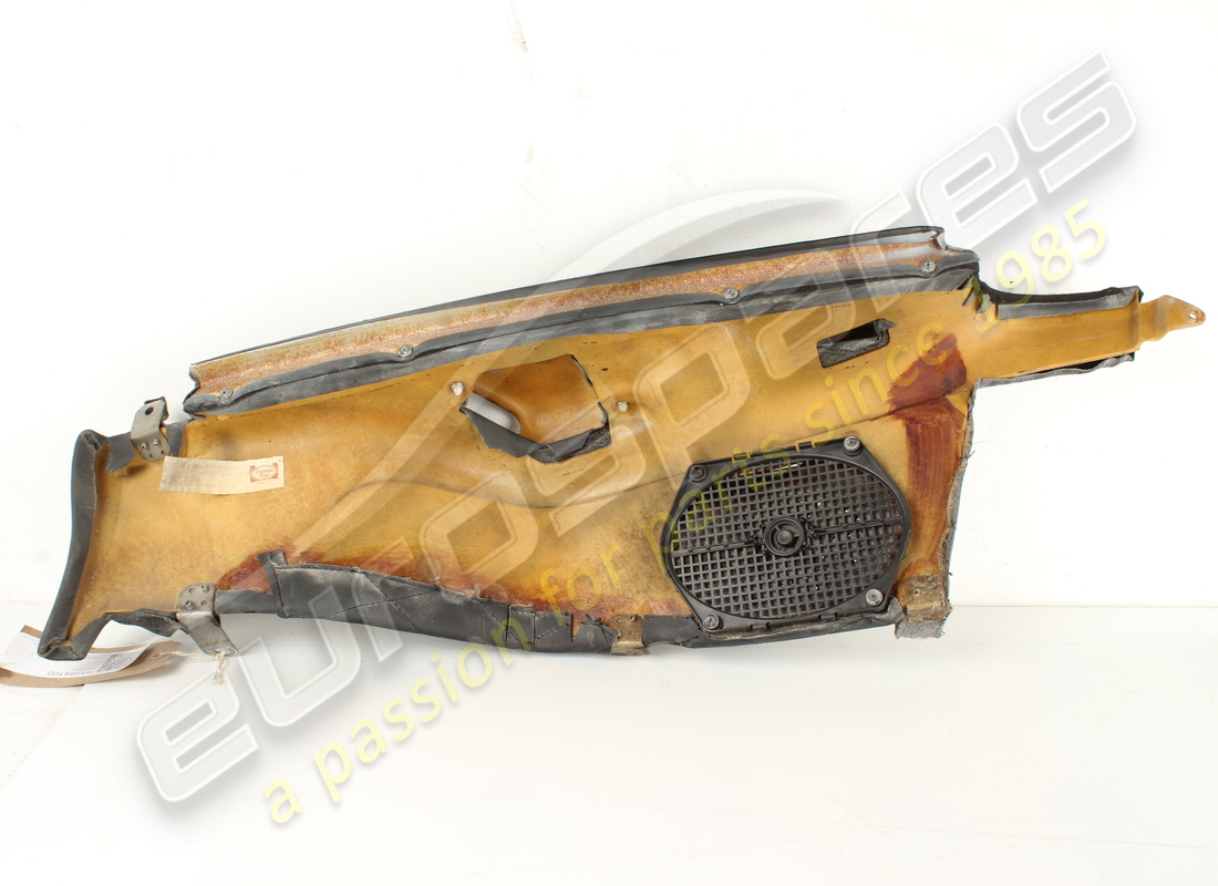 damaged ferrari lh belt cover in black vm8500. part number 64584100 (6)