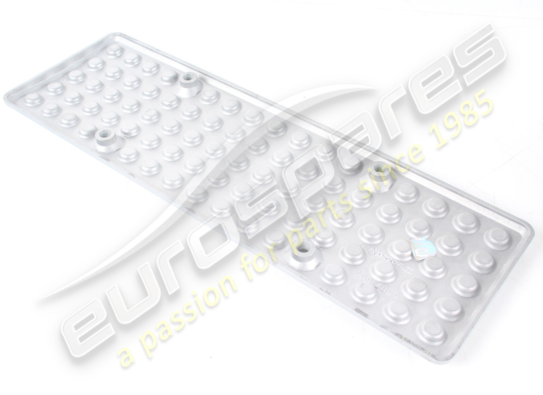 USED FERRARI COVER. PART NUMBER 66122200 (3) used ferrari cover. part number 66122200 (3)