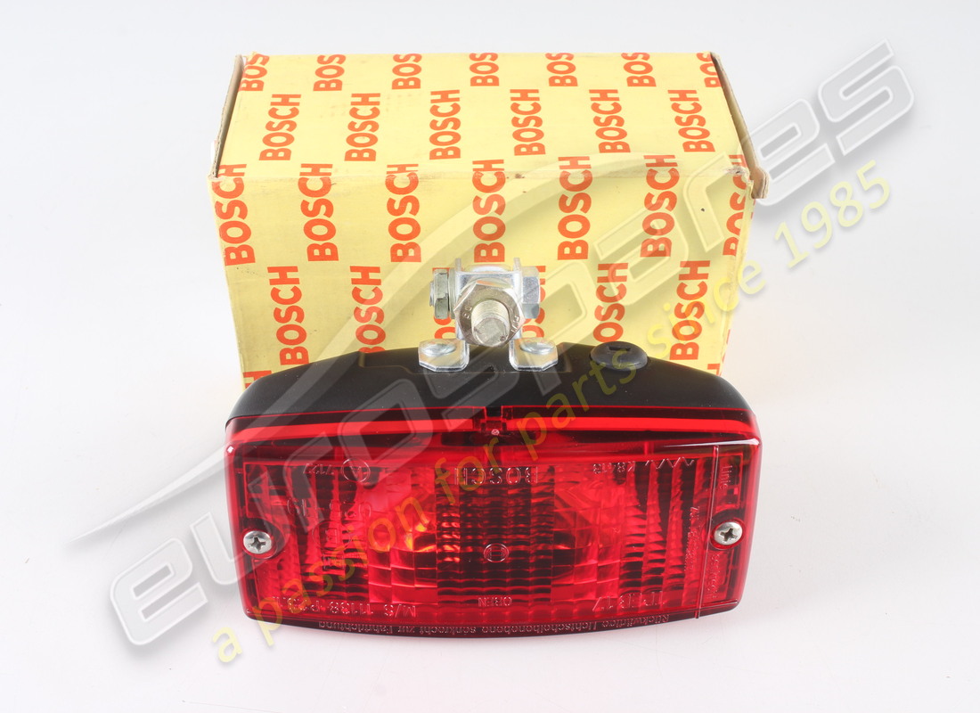NEW FERRARI REAR FOG LAMP ASSY - BOSCH. PART NUMBER 60670000A (1) new ferrari rear fog lamp assy - bosch. part number 60670000a (1)