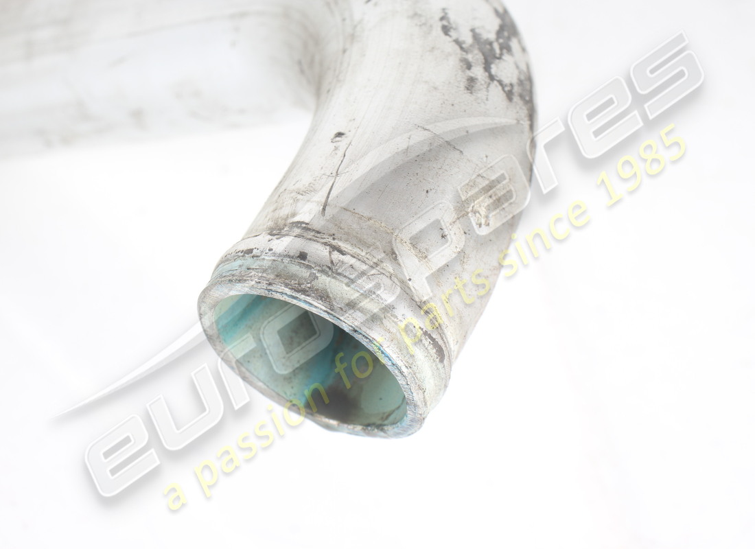 used ferrari rh water tube rhd part number 108053 (3)