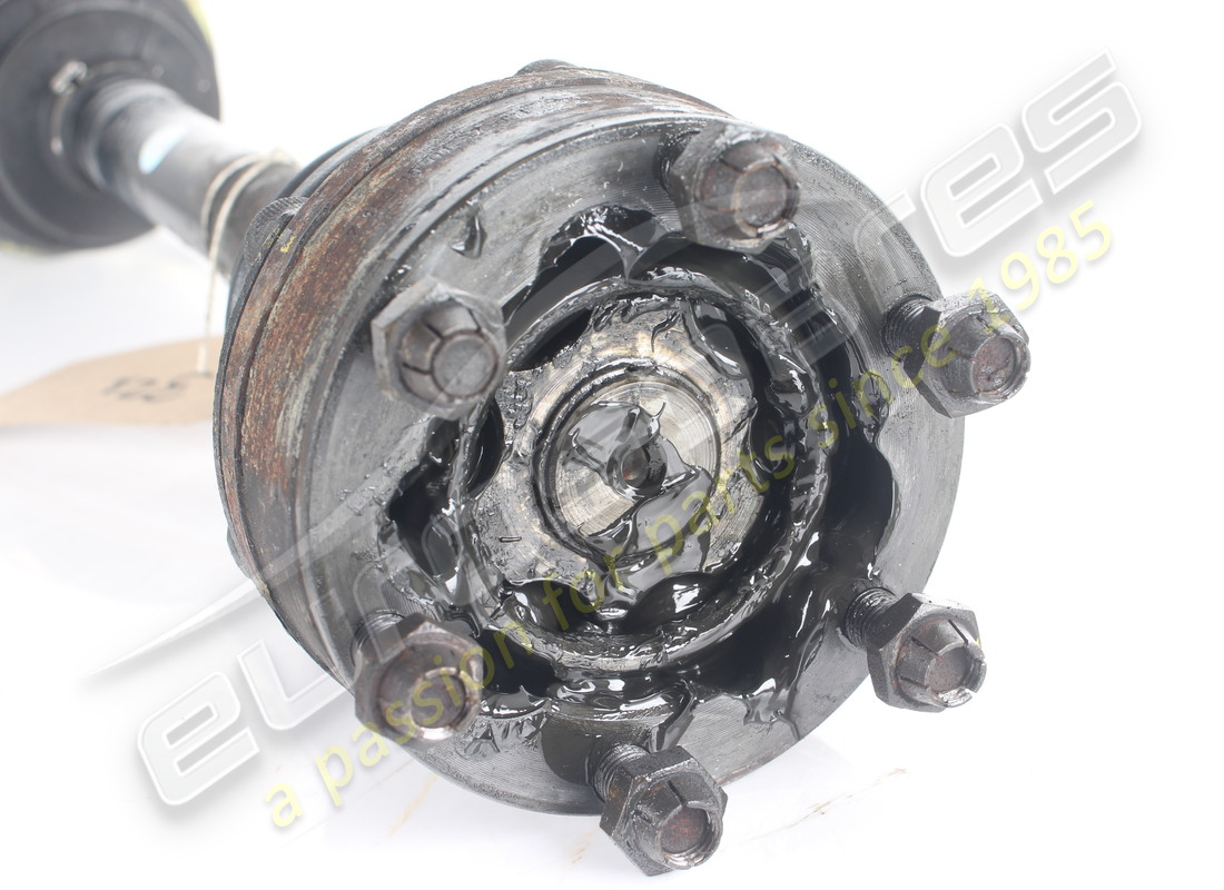 USED FERRARI AXLE SHAFT. PART NUMBER 133159 (4) used ferrari axle shaft. part number 133159 (4)