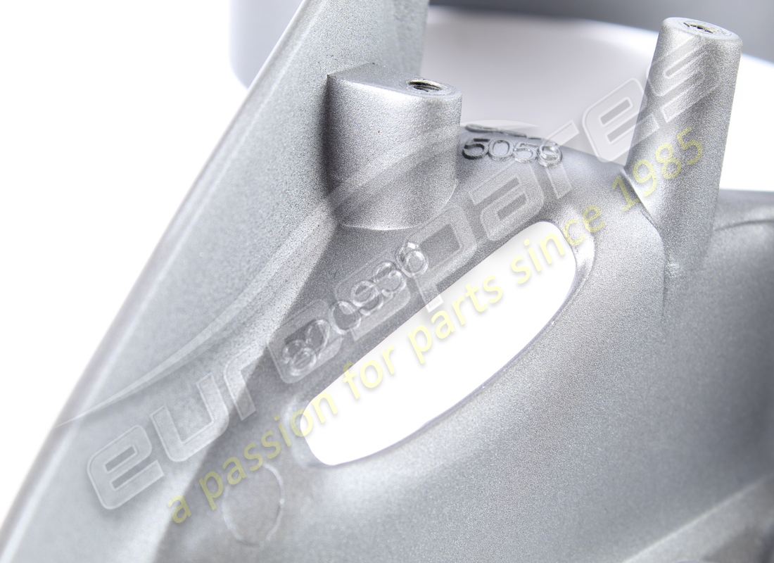 used ferrari complete rh driver side satell. part number 848845 (3)