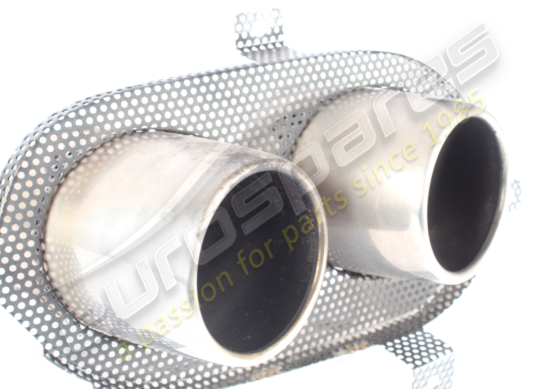 USED FERRARI LH TAILPIPE GRILLE. PART NUMBER 86090500 (2) used ferrari lh tailpipe grille. part number 86090500 (2)