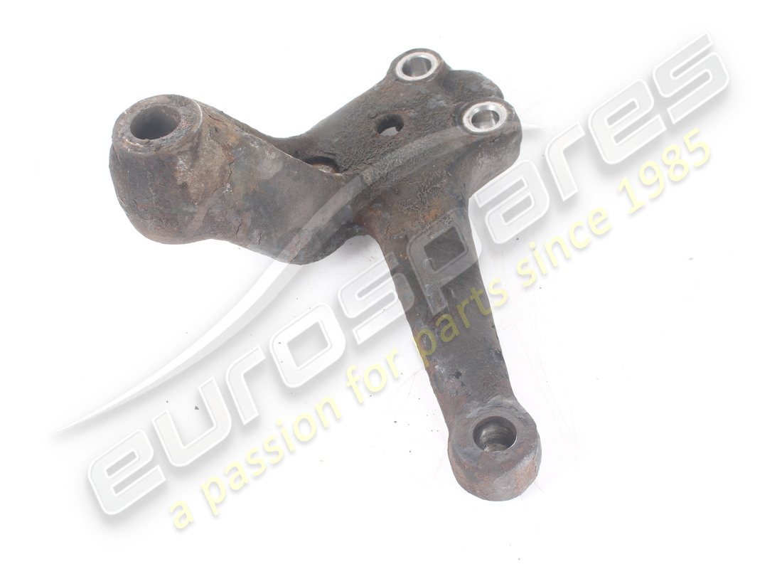 used maserati rh arm coupling. part number 366600306 (2)