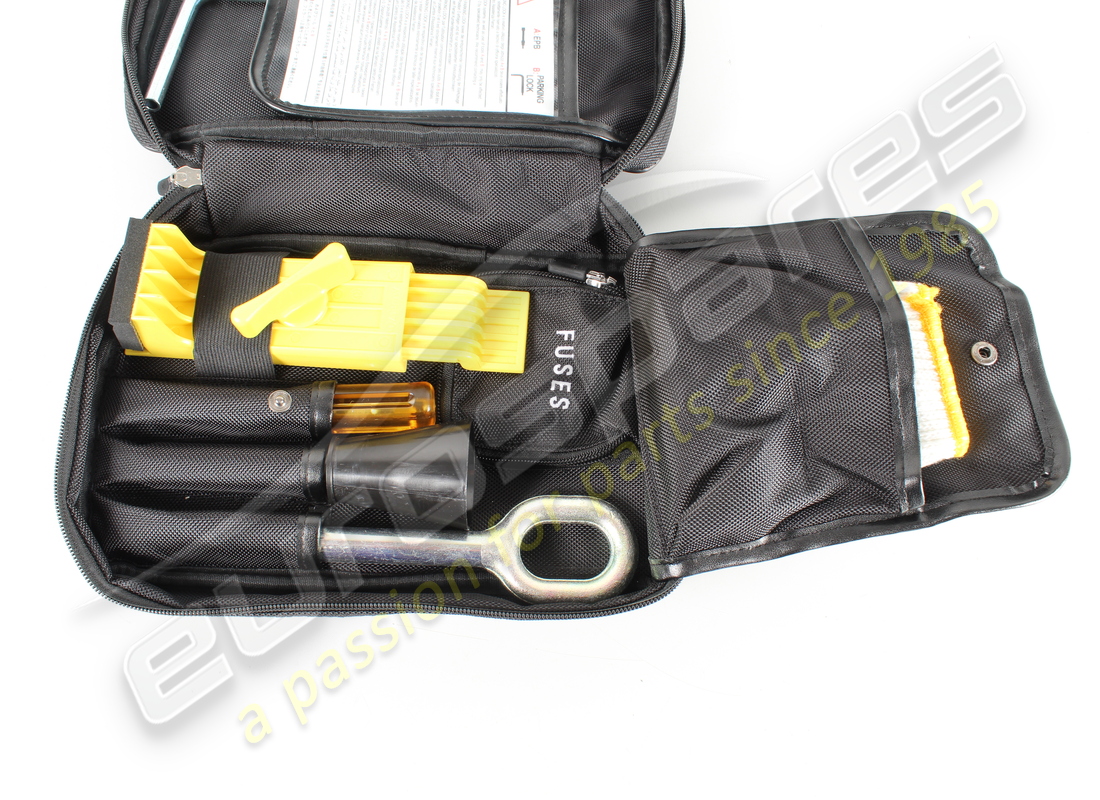 new ferrari complete toolkit bag. part number 321955 (5)