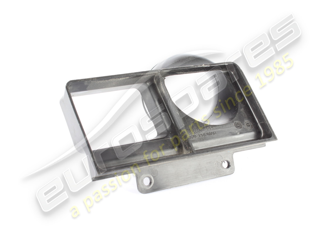 used ferrari centre air duct connector. part number 88820300 (2)