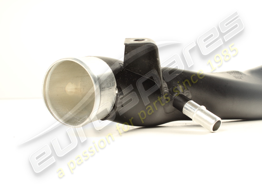 used ferrari lh pipe from intercooler to. part number 814108 (3)