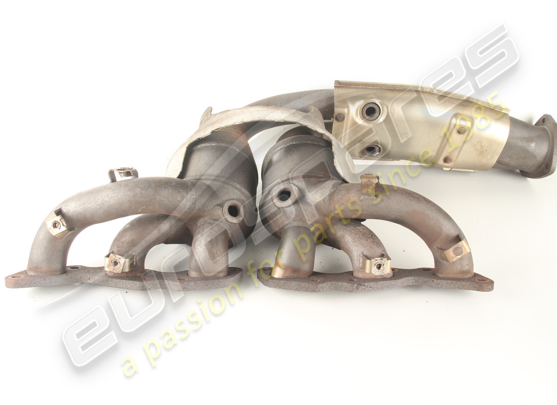 used aston martin manifold and cat converter assembly, rh part number 4g4e5g236be (6)