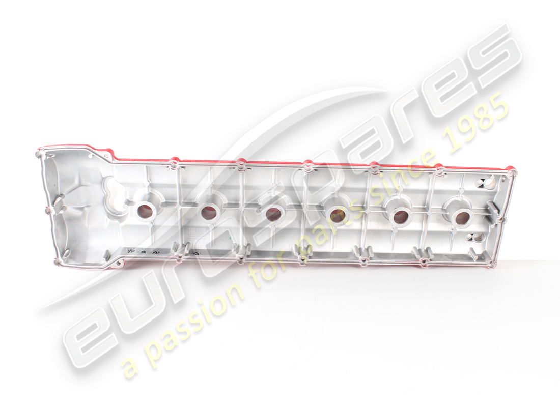 NEW FERRARI RH CYLINDERS HEAD COVER. PART NUMBER 236702 (2) new ferrari rh cylinders head cover. part number 236702 (2)