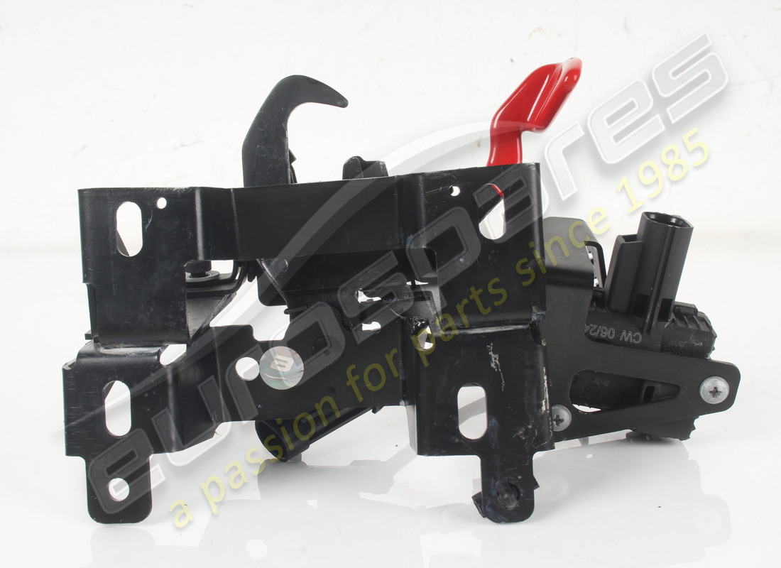 USED FERRARI SERRATURA COFANO ANT. COMPLETE. PART NUMBER 985416 (3) used ferrari serratura cofano ant. complete. part number 985416 (3)