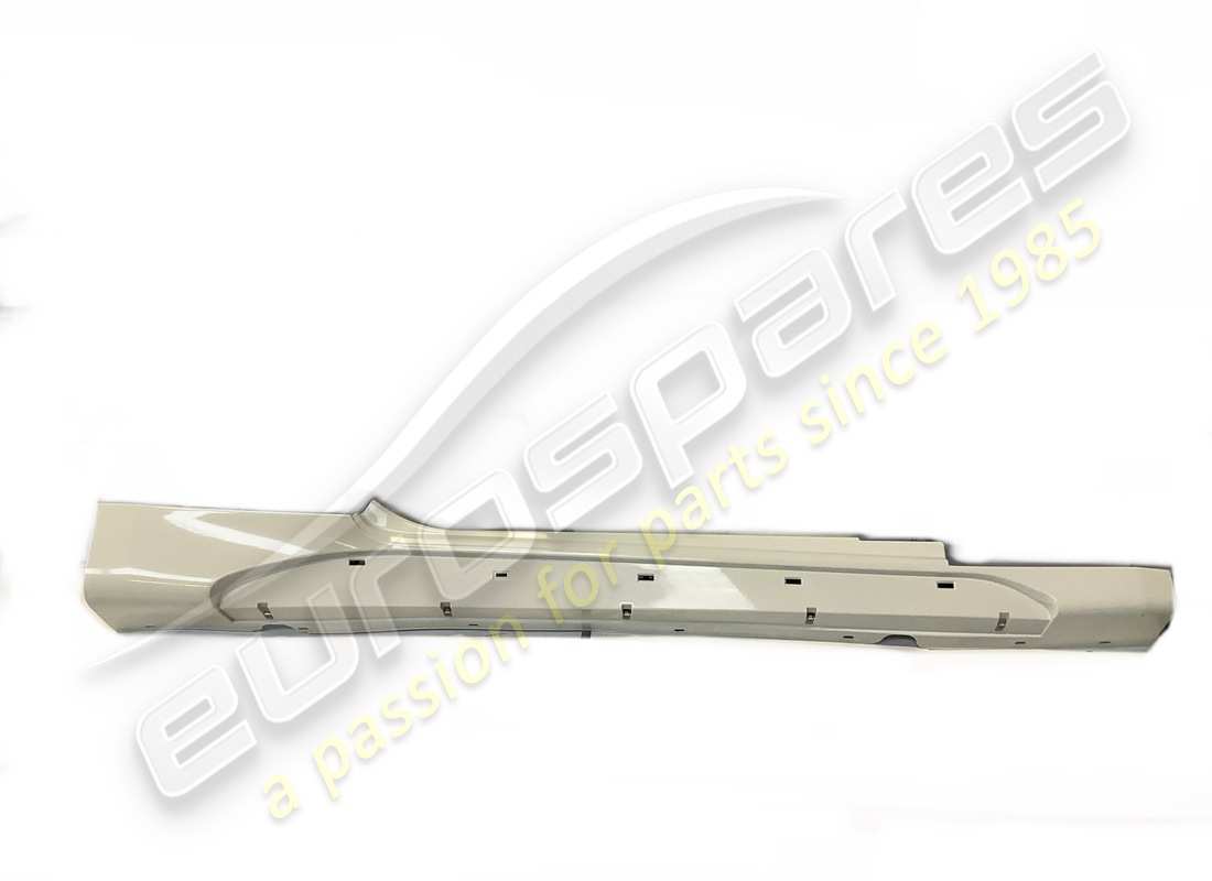 USED Maserati RH SIDE SKIRTMC LINE . PART NUMBER 980145389 (1)