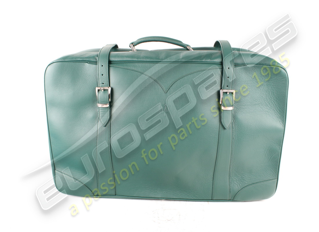 new maserati luggage set. part number 920000334 (3)
