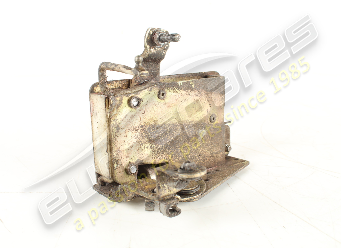 used ferrari rh door lock. part number 61775400 (4)