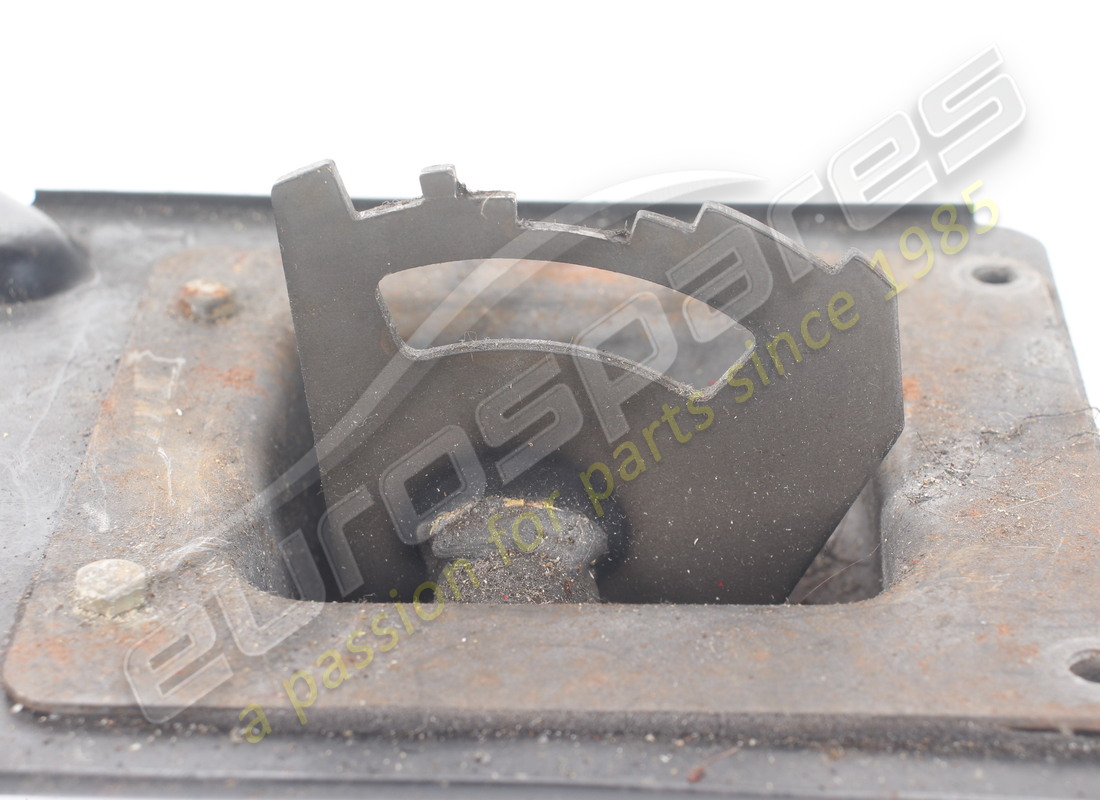 used maserati complete plate on tunnel. part number 365209151 (7)