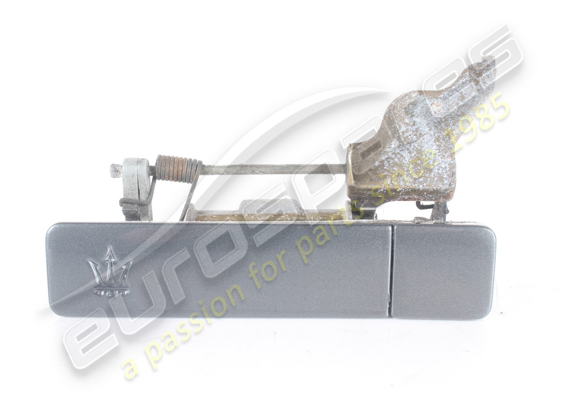 used maserati handle. part number 374500071 (2)