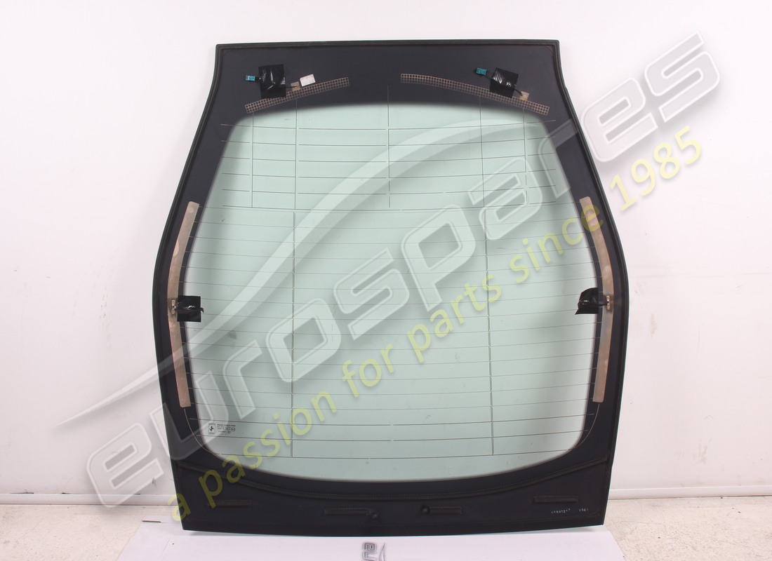 used ferrari rear screen. part number 770322 (4)