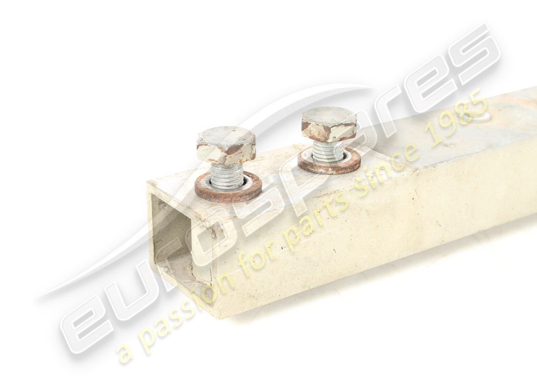 used maserati crossmember. part number 67275300 (2)