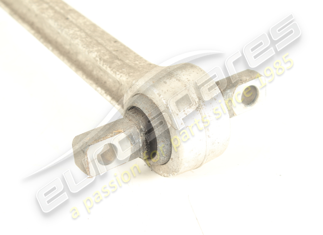 USED FERRARI COMPLETE REAR UPPER LEVER. PART NUMBER 259687 (2) used ferrari complete rear upper lever. part number 259687 (2)