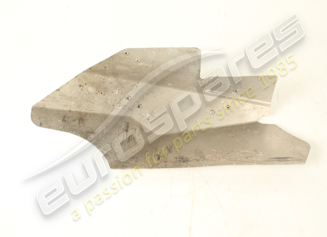 USED FERRARI RH GEARBOX HEAT SHIELD. PART NUMBER 272274 (3) used ferrari rh gearbox heat shield. part number 272274 (3)