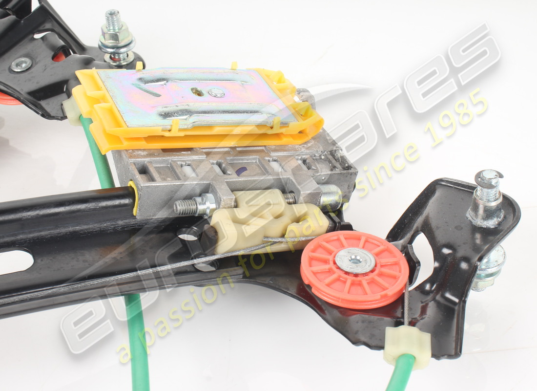 used ferrari alzacristallo porta anterior. part number 967219 (2)