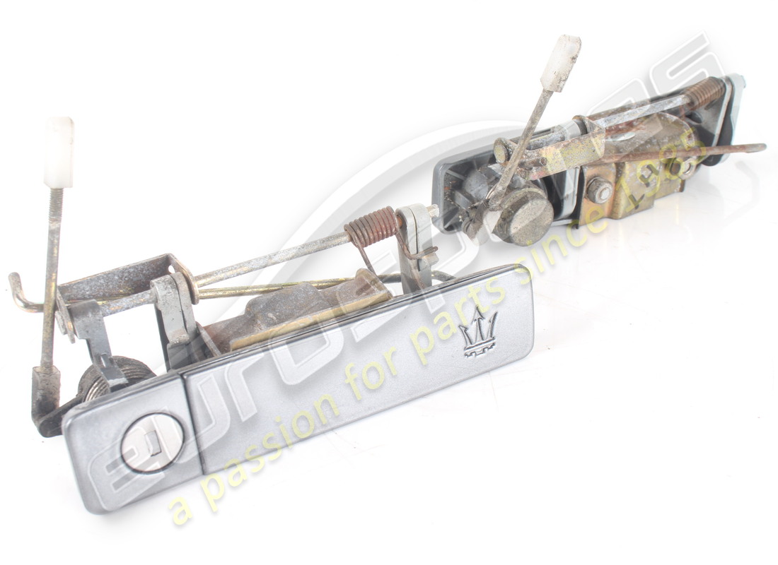 USED MASERATI STEERING LOCK BODY. PART NUMBER 373400001 (2) used maserati steering lock body. part number 373400001 (2)