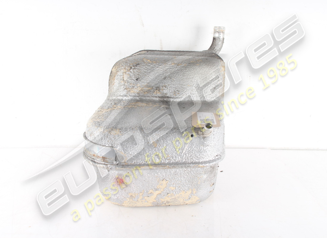 used ferrari rh fuel tank. part number 116605 (4)