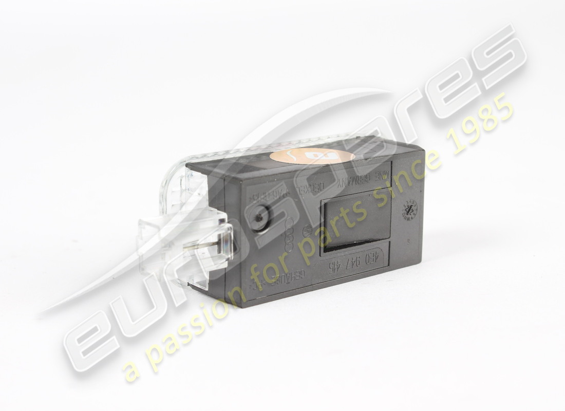 used porsche light. part number 4e0947415 (2)