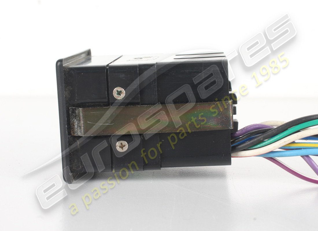 used ferrari rh vent display. part number 61808200 (5)