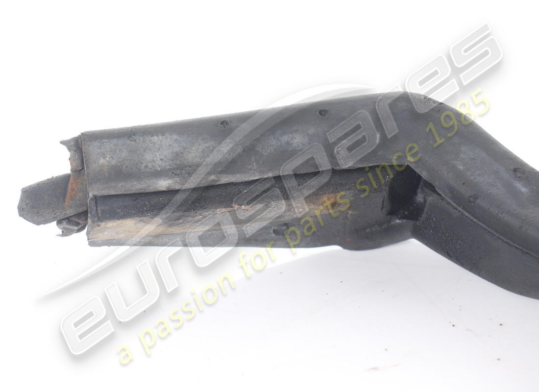 used ferrari roof rubber gts. part number 60607900 (3)