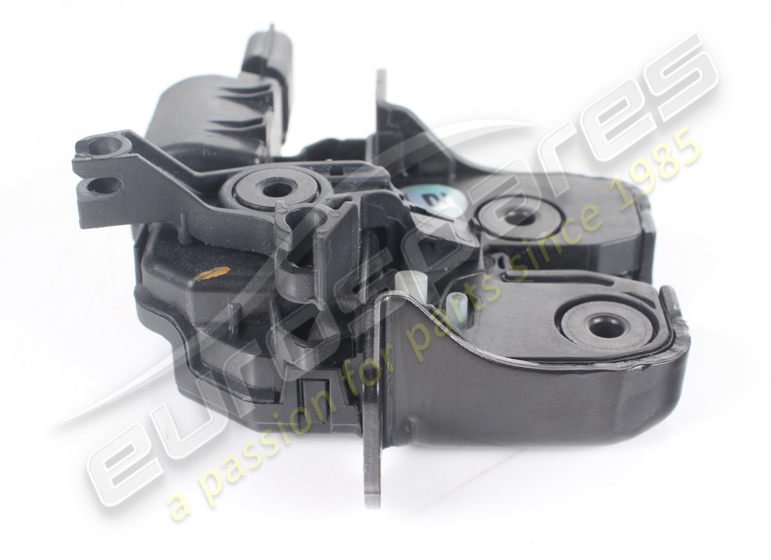 USED FERRARI ELECTRIC LOCK WITH LEVER AND MEMORY. PART NUMBER 85051400 (5) used ferrari electric lock with lever and memory. part number 85051400 (5)