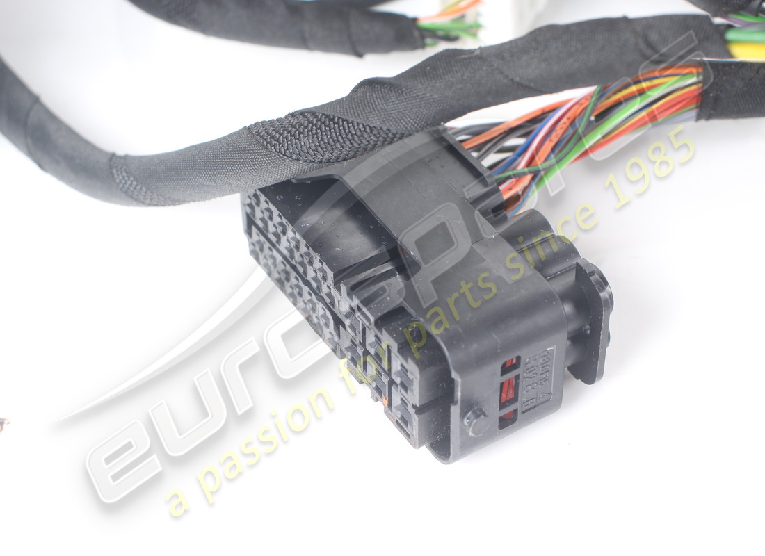 USED FERRARI DASHBOARD CABLE. PART NUMBER 786609 (4) used ferrari dashboard cable. part number 786609 (4)