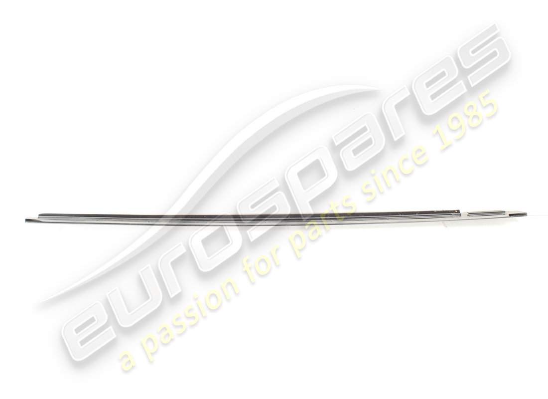 USED FERRARI LH WEATHER STRIP MOULDING. PART NUMBER 60635400 (4) used ferrari lh weather strip moulding. part number 60635400 (4)