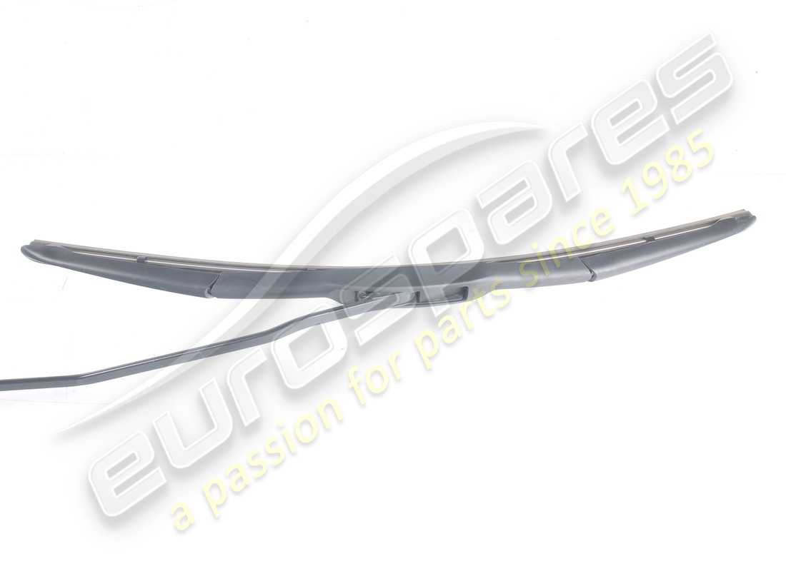 USED FERRARI PASSENGER SIDE WINDSCREEN WI. PART NUMBER 83994500 (5) used ferrari passenger side windscreen wi. part number 83994500 (5)