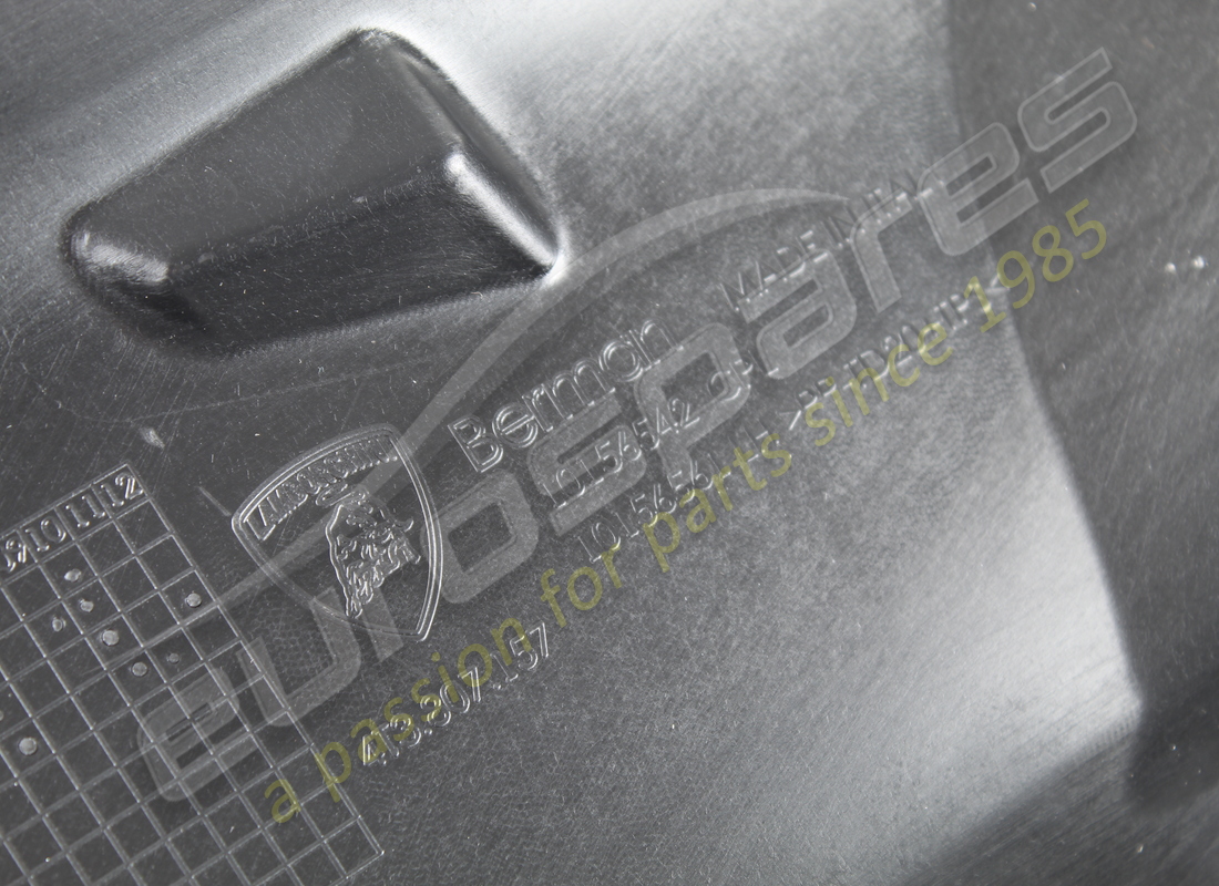 NEW LAMBORGHINI AIR DEFLECTOR. PART NUMBER 4T3807157 (3) new lamborghini air deflector. part number 4t3807157 (3)
