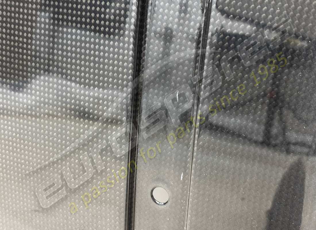new (other) ferrari rear diffuser. part number 81509400 (2)