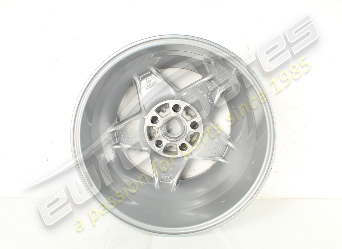 reconditioned ferrari road wheel rim 180 tr 415. part number 127151 (4)