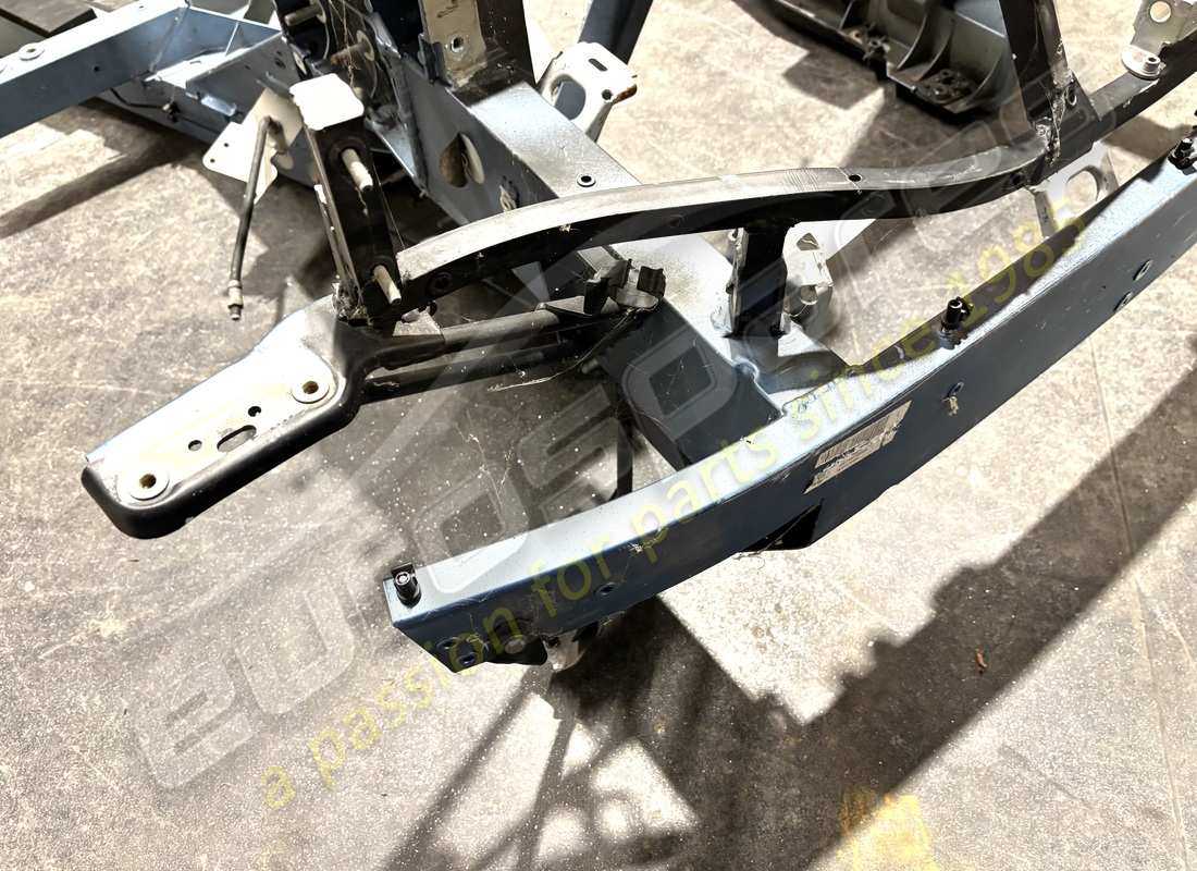 DAMAGED FERRARI REAR SUBFRAME. PART NUMBER 985280290 (7) damaged ferrari rear subframe. part number 985280290 (7)
