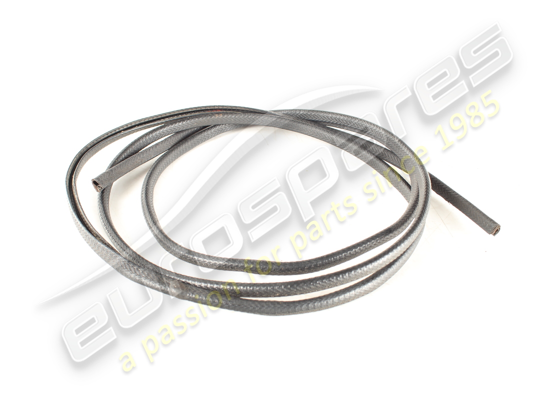 USED FERRARI ENGINE LID SEAL. PART NUMBER 60880600 (1) used ferrari engine lid seal. part number 60880600 (1)