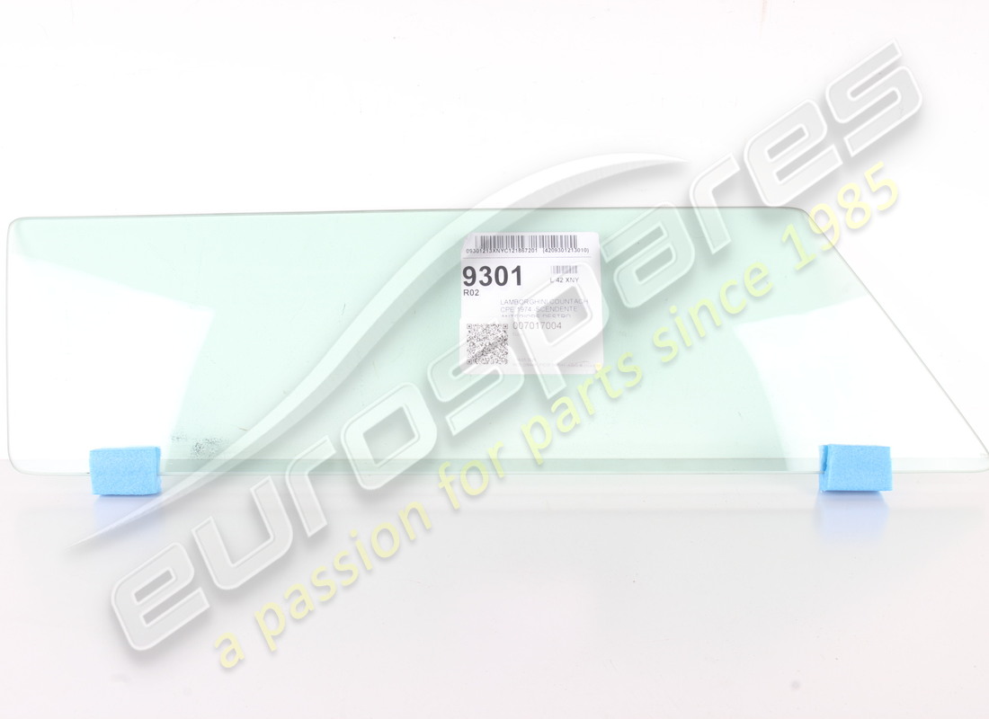 new oem rh upper glass. part number 007017004 (1)